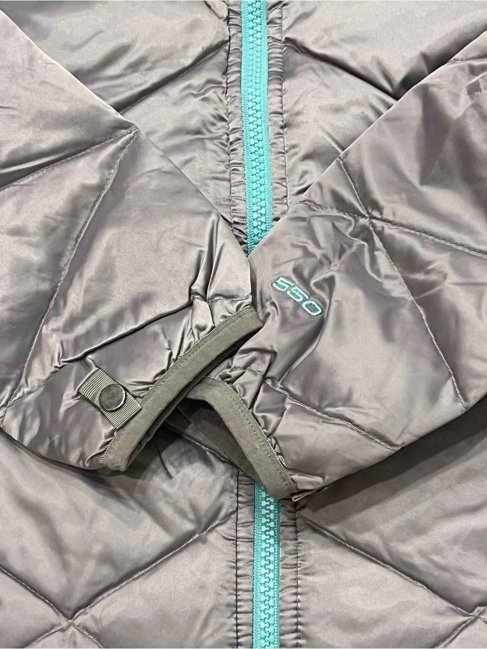The North Face 550 Goose Down Puffer Quilted Winter Jacket Girls Med Silver/Teal